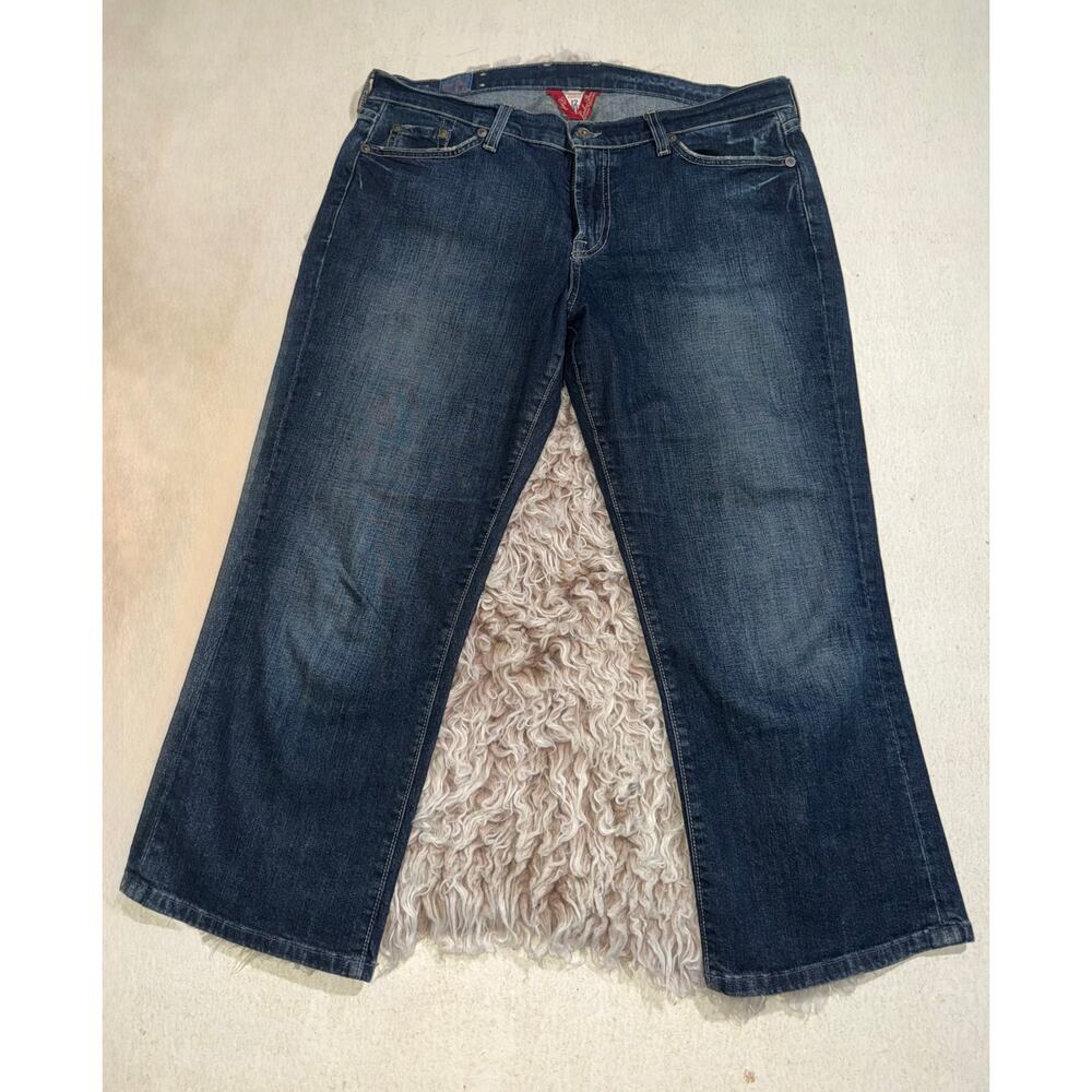 Lucky brand women’s classic rider crop blue jeans